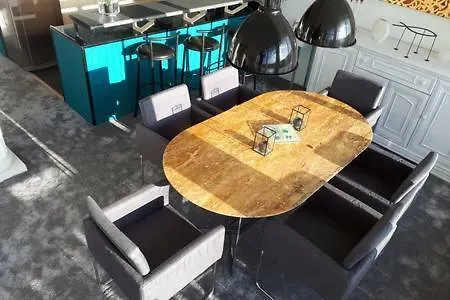 Appartement Grand loft de 60m2 très lumineux très belle vue sur mer Erquy France