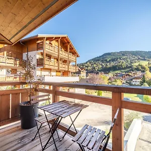 https://studio-au-cur-du-village.hotels-rhonealpes.com