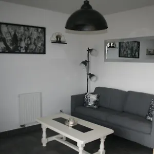 https://azursalsa.fr-provencehotel.com